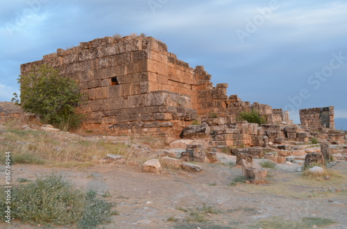 Hierapolis Antik Kenti - Pamukkale photo