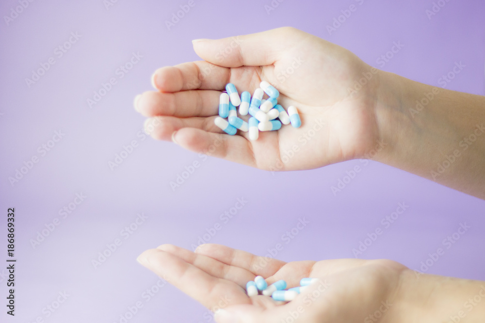 Pilula azul e branca Pilula azul e branca