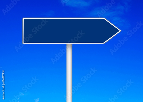 Forward traffic sign