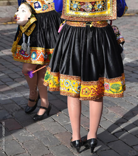 Jupes de fête traditionnelle à Cusco au Pérou