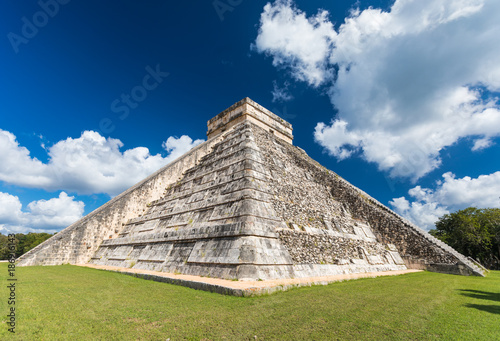 Mayan El Castillo Pyramid at the Archaeological Site in Chichen Itza  Mexico