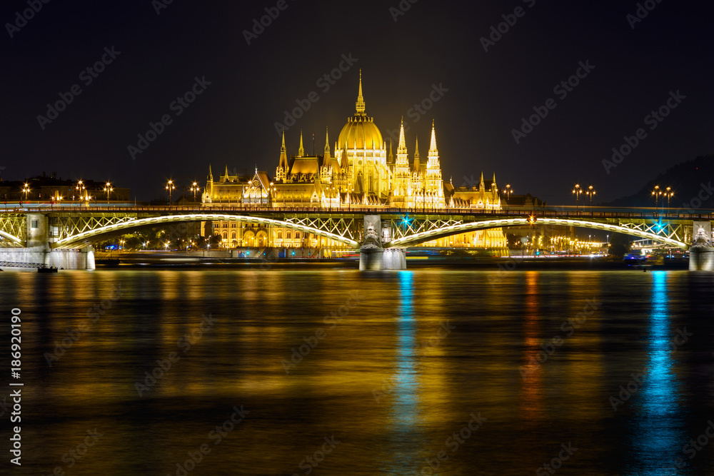 Margaret bridge and Parliament building, Budapest