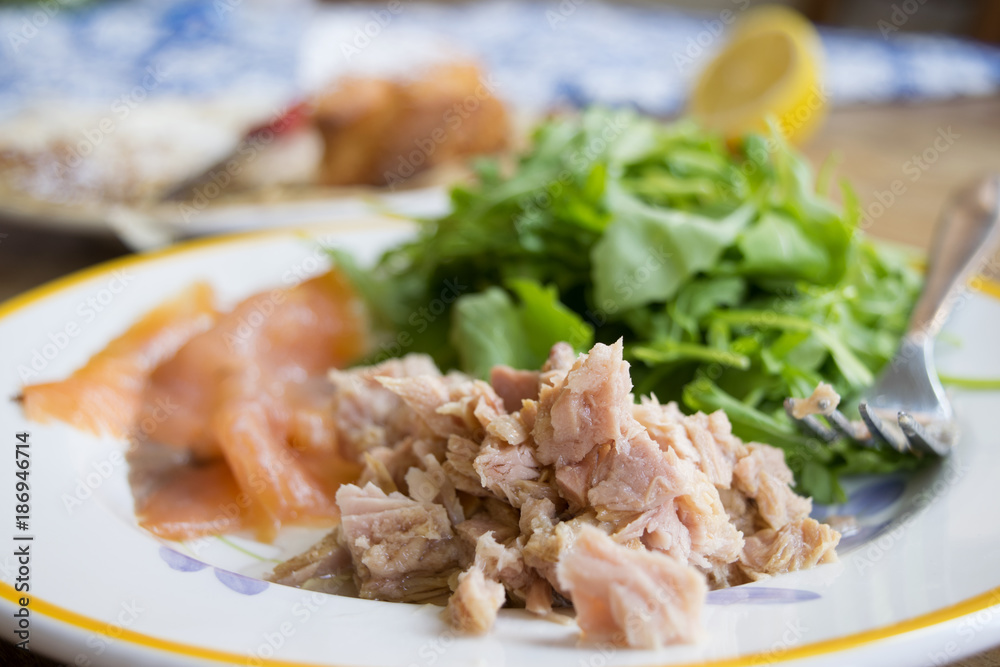 canned tuna and green salad canned tuna and green salad