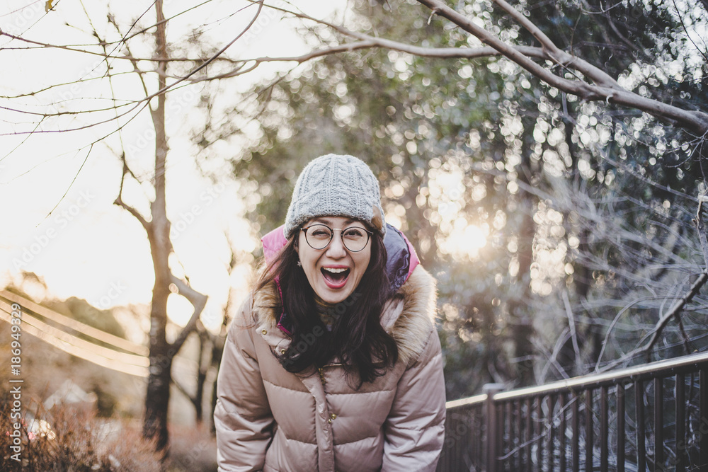 笑顔の日本人女性 笑顔の日本人女性