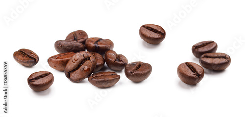 Billede på lærred Set of fresh roasted coffee beans isolated on white background.