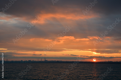 Sunset at sea © Эльвира Ханжина