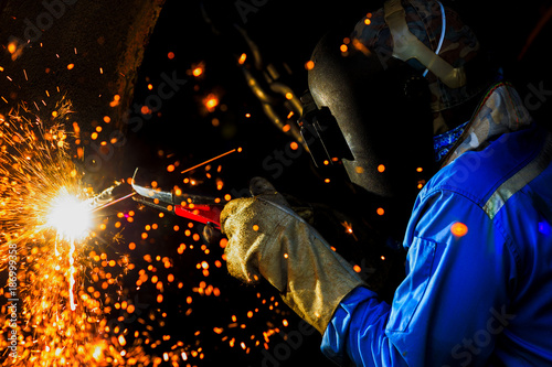 Photos Carbon arc gouging process