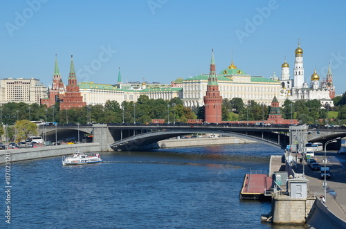 Autumn view on the Moscow Kremlin, Big Stone bridge and the Moscow-river, Russia