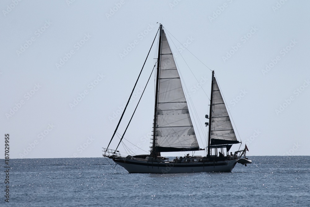 Segelschiff auf dem Meer