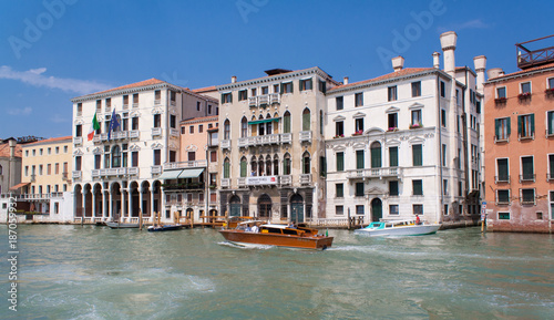 Canal Grande - Venedig - Italien © saravicus