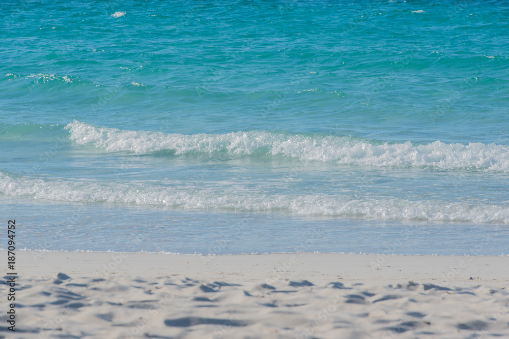 Weißer Sand und Türkises Wasser am Karibik Strand auf Kuba Varadero Weißer Sand und Türkises Wasser am Karibik Strand auf Kuba Varadero