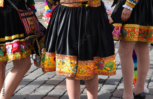 Jupes de fête traditionnelles à Cusco au Pérou