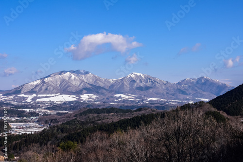 日本、岡山、蒜山三山、冬の絶景 © Beautiful Japan 90