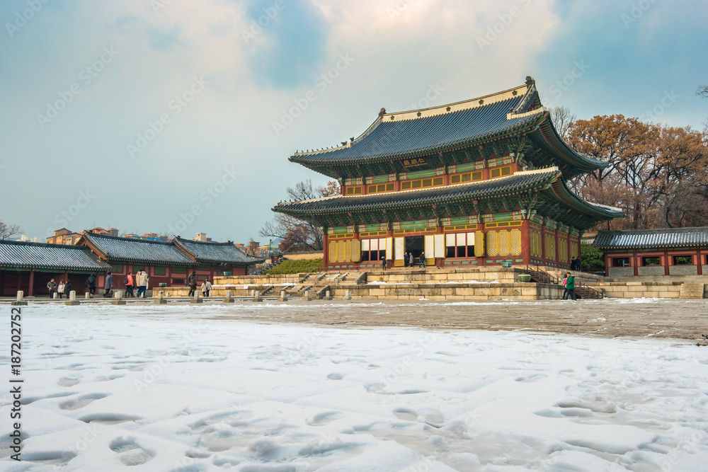 Naklejka premium Pałac Changdeokgung w mieście Seul, Korea