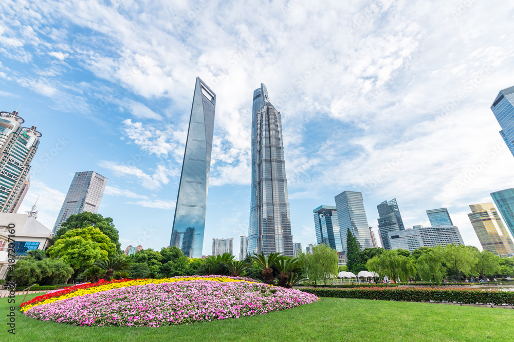 Shanghai Lujiazui Center Green Park, China