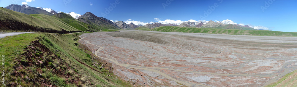 Close to Tajik border in the Pamir mountains, M41 Pamir Highway, Kyrgyzstan