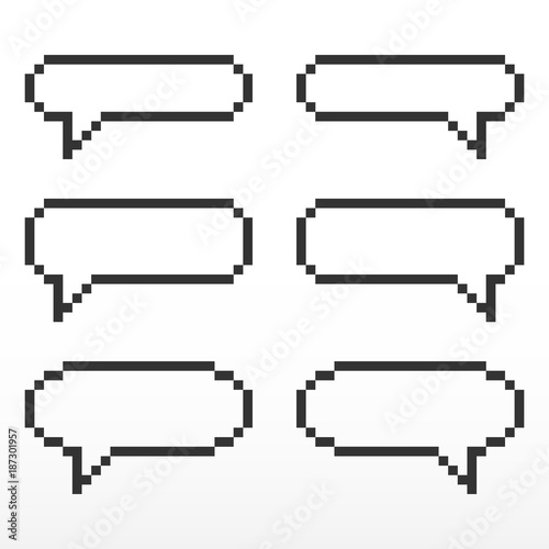 Pixel speech bubble icon.