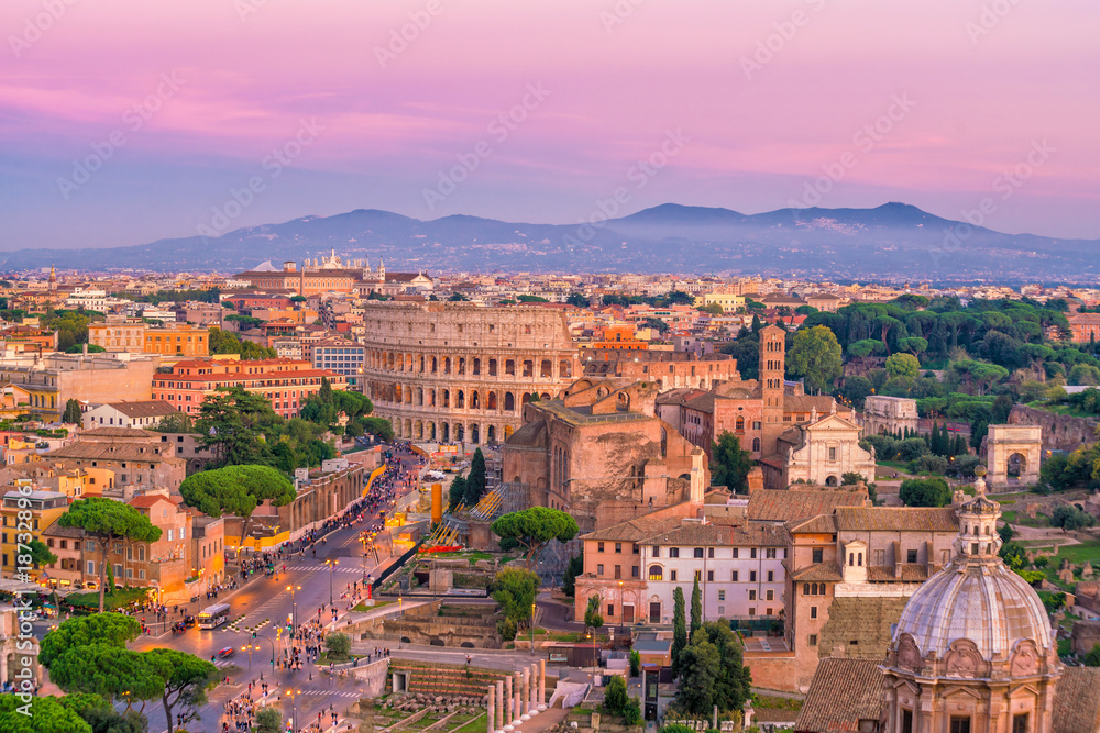 Fototapeta premium Top view of Rome city skyline from Castel Sant'Angelo