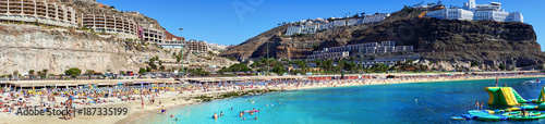 Fototapeta Naklejka Na Ścianę i Meble -  Bay of Amadores Beach in Gran Canaria in Spain / Beach not far from Playa del Ingles