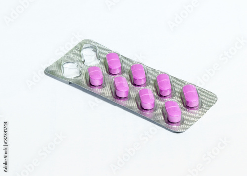 Εκτύπωση καμβά One  open package of pink oblong pills isolated on a white background