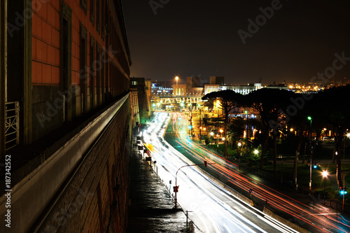 Wallpaper Mural VeneUrbane Torontodigital.ca