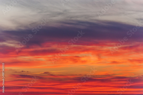 Kolorowe niebo. Zachód  słońca © Bea