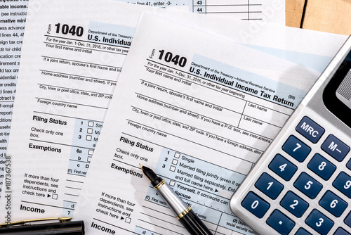 tax form 1040 in the USA for payment