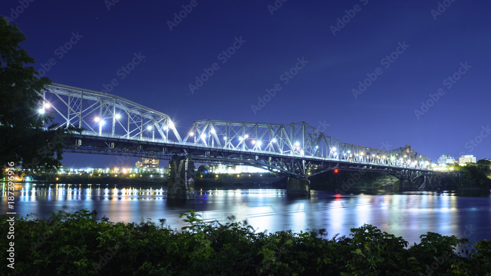Alexandra Bridge at Night