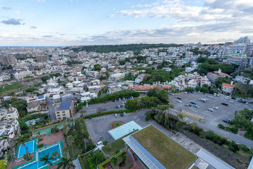 首里のホテルから見る那覇市街風景