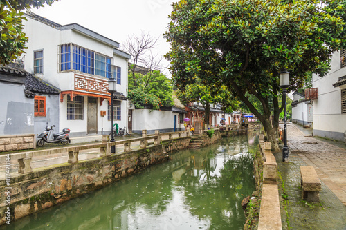 Ancient town of Suzhou © 昊 周