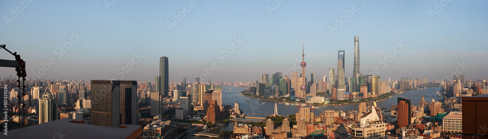 Naklejka premium Widok z lotu ptaka z lotu ptaka w Szanghaju bund Skyline
