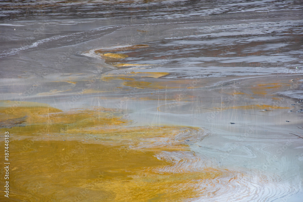 Pollution of a lake with contaminated water from a copper mine