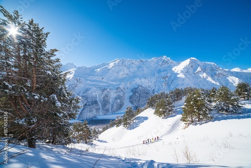 Красивый зимний пейзаж в горах © vladimirnoskov