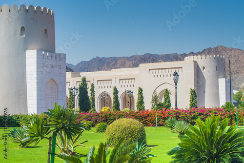 Fotografía Public gardens nears the Sultan Palace, Muscat, Oman