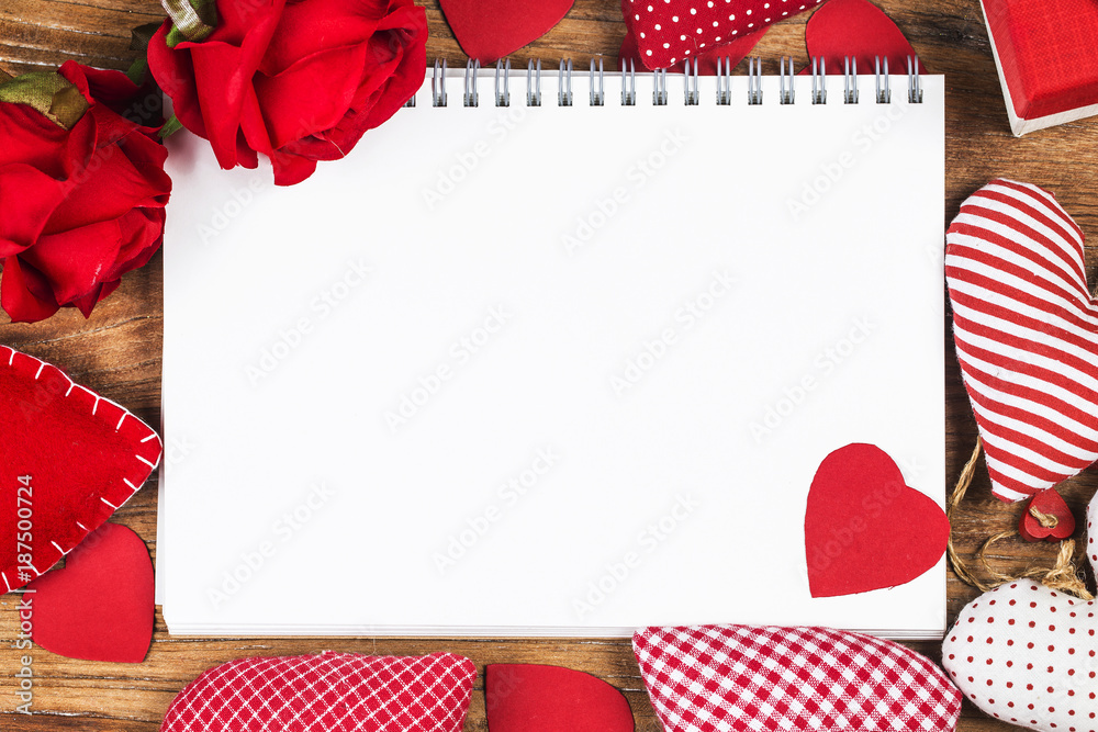 Obraz premium Happy Valentines day and heart. Card with Happy Valentines day and heart on wooden background