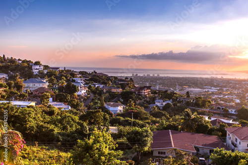 Fototapet Kingston city hills in Jamaica sunset
