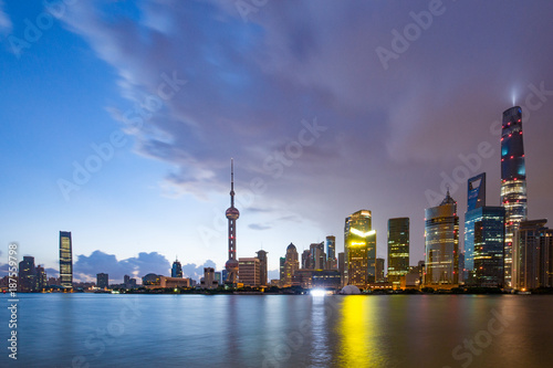 modern buildings near water in modern city