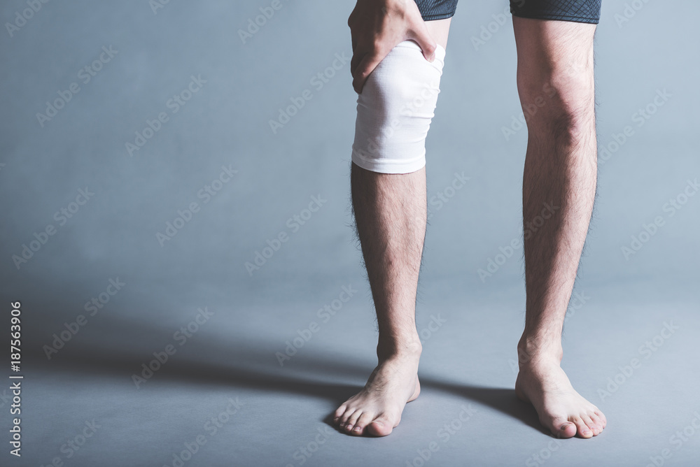 男性 足 膝の痛み