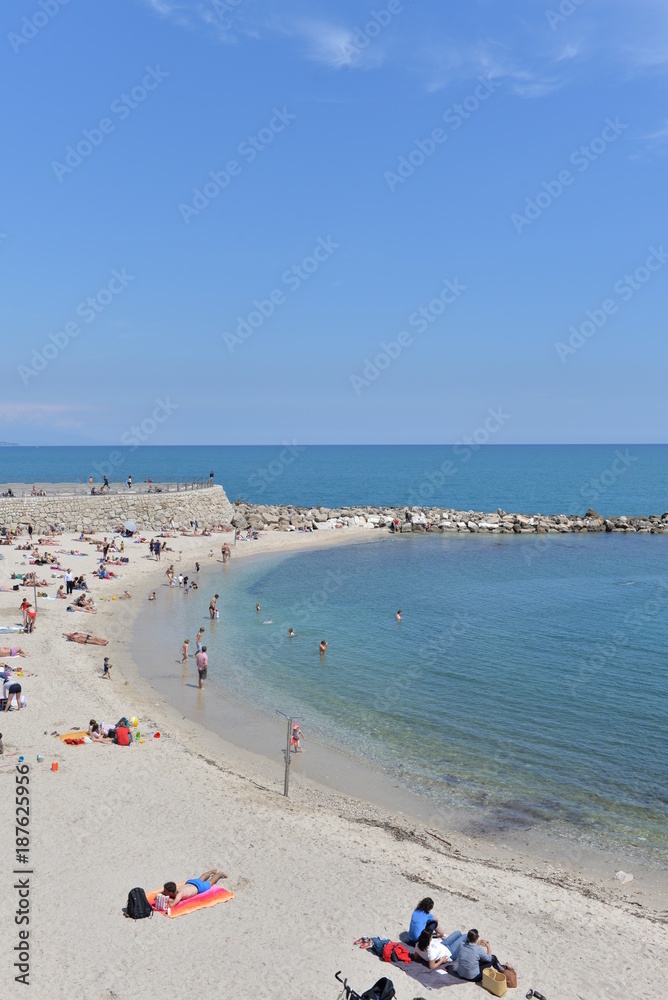 アンティーブの風景　antibes