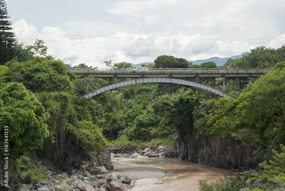 Bridge over the river called Los Esclavos in Santa Rosa, Guatemala, Central America. Bridge over the river called Los Esclavos in Santa Rosa, Guatemala, Central America.