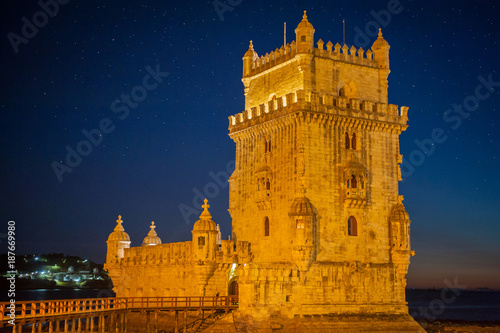 Obraz na płótnie Portugal, Lisbon, view of the belem tower at night (late afternoon), an historical monument w salonie