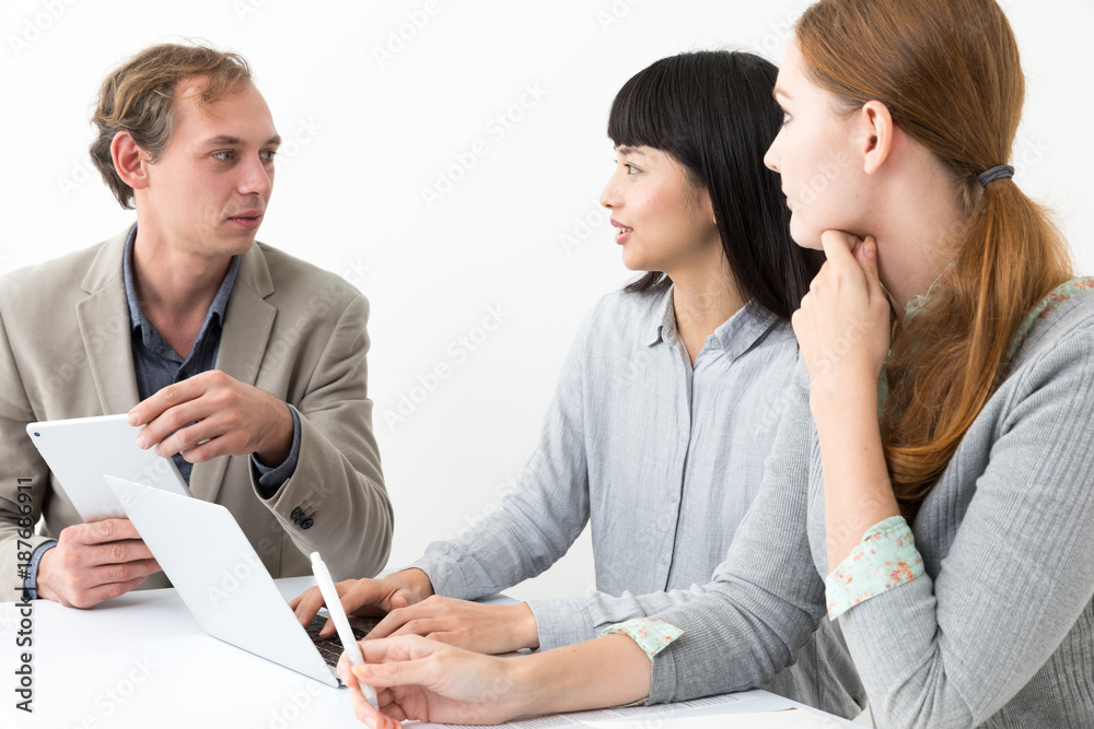 Fototapeta premium グローバルビジネスイメージ