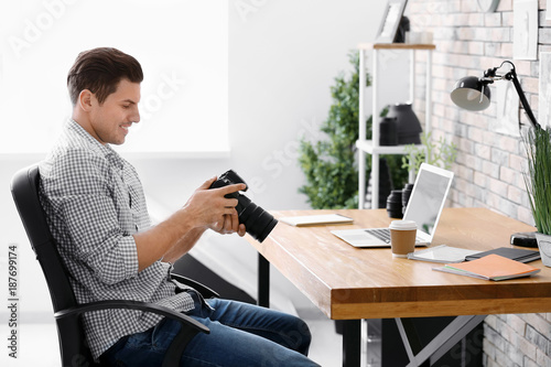 Young professional photogra...