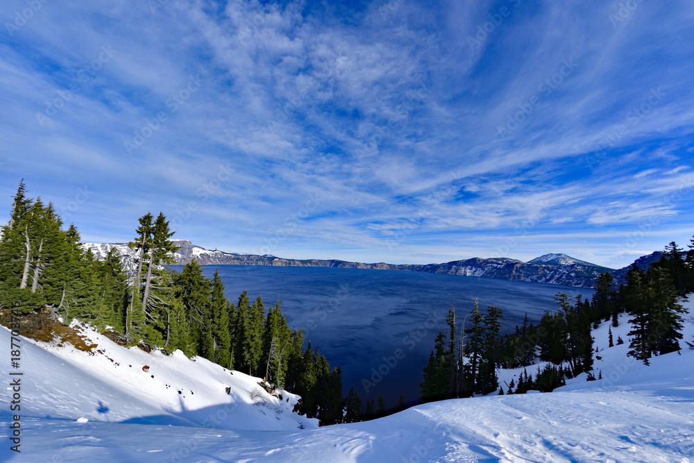 Fototapeta premium Crater Lake During Winter