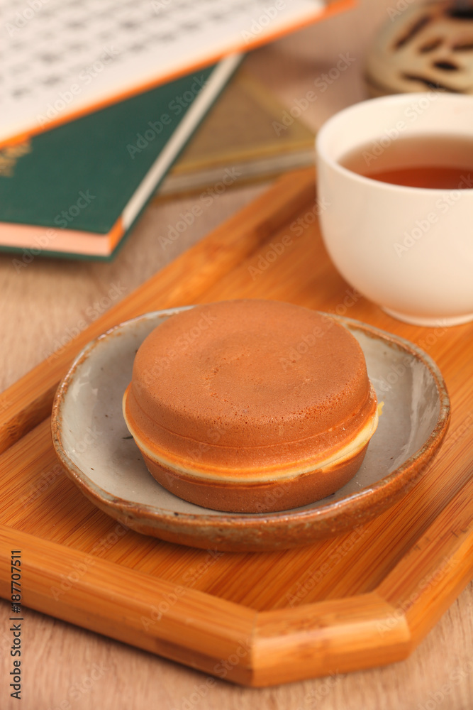 Taiwan delicious snack - wheel-shaped cake Taiwan delicious snack - wheel-shaped cake
