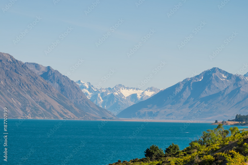 Beautiful landscape of mt cook beside lake Tekapo at New Zealand