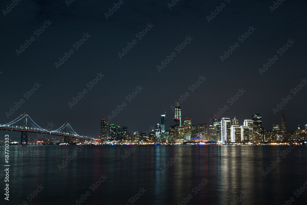 Fototapeta premium night view of San Francisco