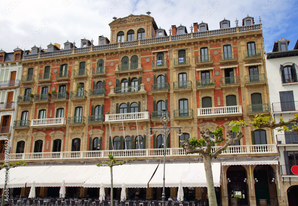 Das Cafe Iruña in Pamplona