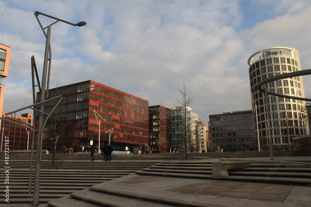 Moderne Stadt; Magellan-Terrassen in der Hamburger HafenCity Moderne Stadt; Magellan-Terrassen in der Hamburger HafenCity