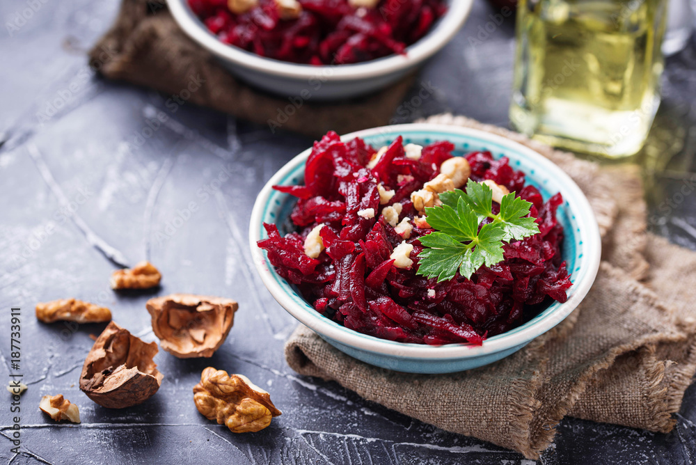Healthy vegan beetroot salad with walnuts 